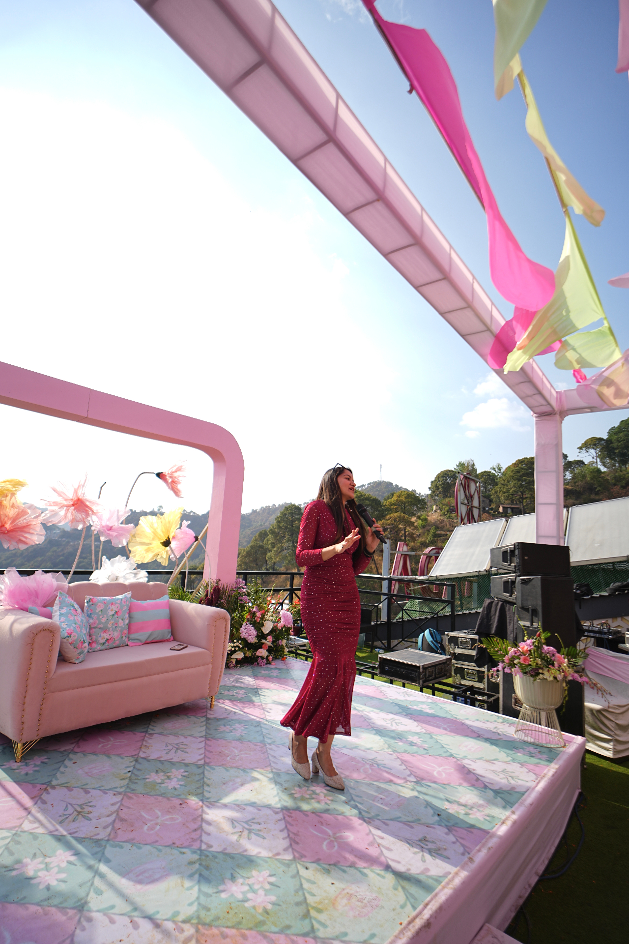 Sonamm Kataria hosting Destination Soirées